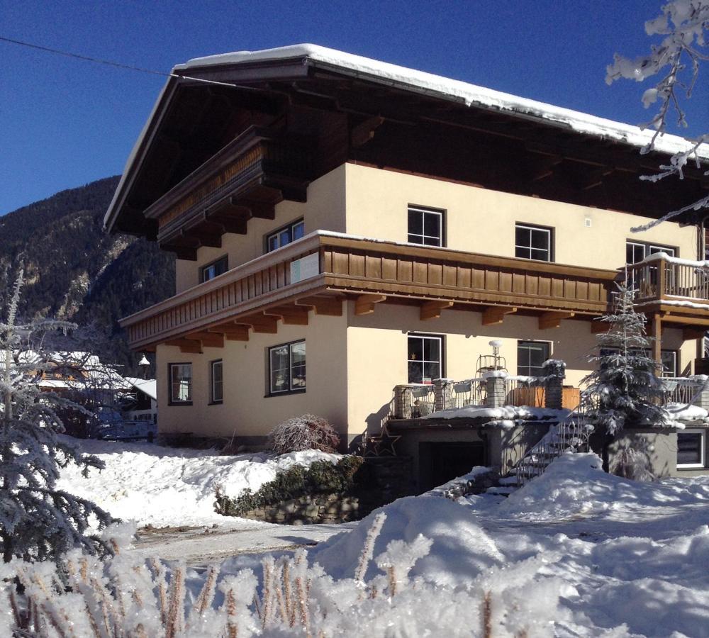 Appartement Schneefloeckchen Mayrhofen Esterno foto